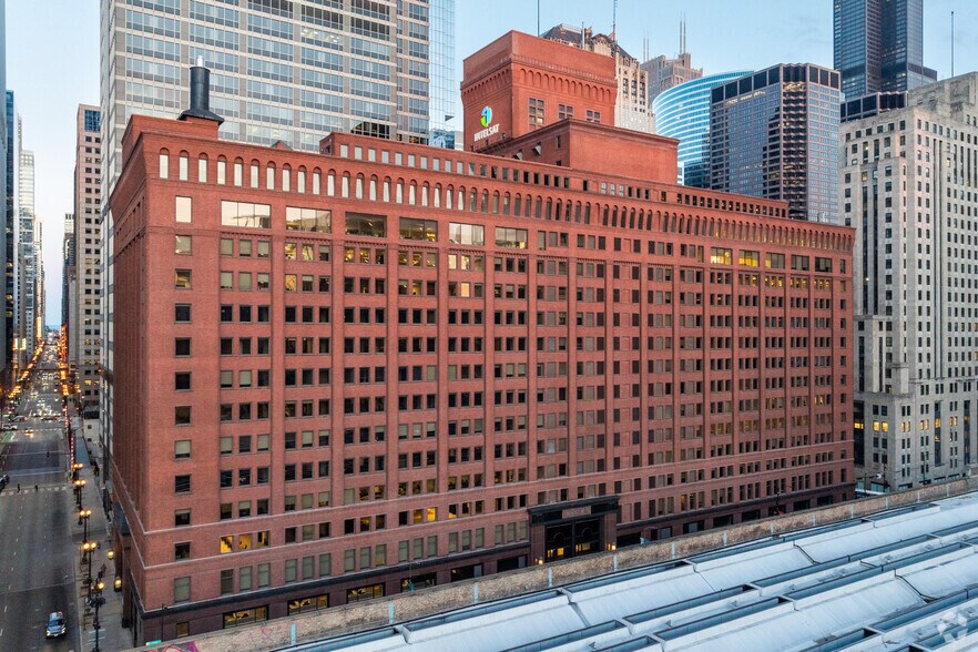 111 N Canal St, Chicago, IL à louer - Photo principale – Image 1 sur 37