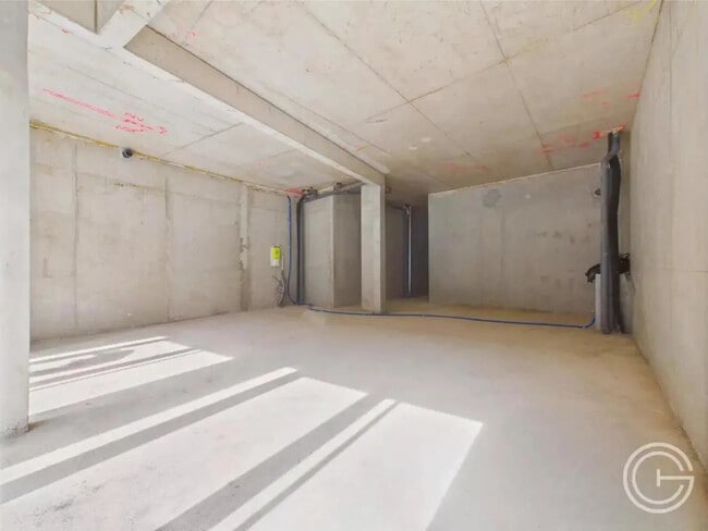 Plus de détails pour 53 Boulevard Virgile Barel, Nice - Local commercial à louer