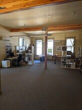 205 SE Grand Ave, Portland, OR à louer Photo intérieure– Image 2 sur 2