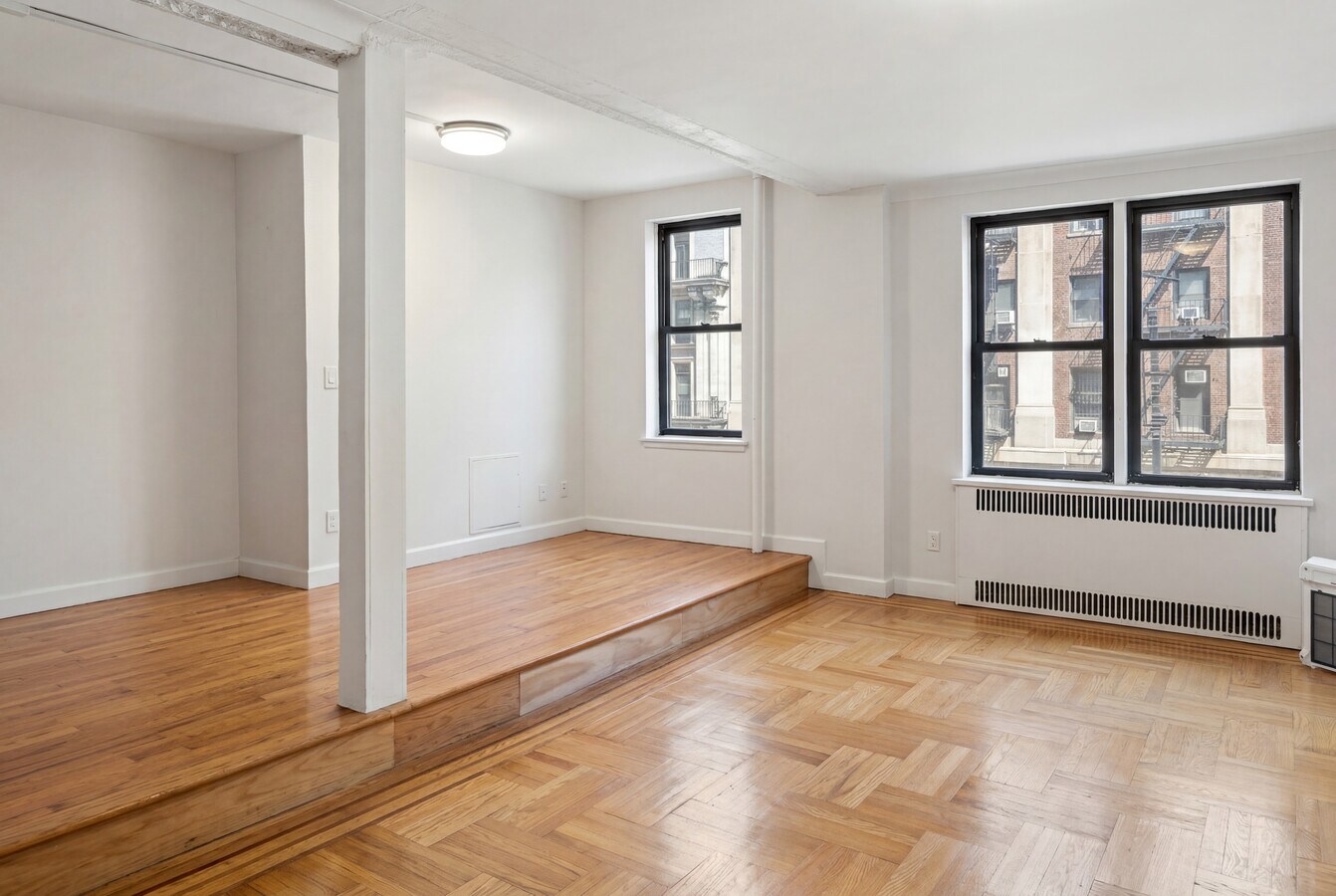 300 W 72nd St, New York, NY 10023 - Lot 1C - - Photo intérieure - Image 2 of 8