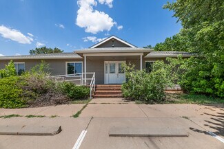 Plus de détails pour 106 Shadybrook Dr, Cheney, KS - Bureau à vendre