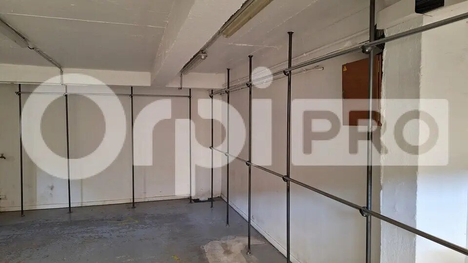 Local commercial dans Saint-Nazaire à louer - Photo de l’immeuble – Image 3 sur 4