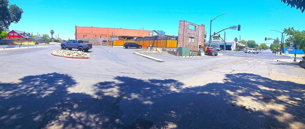 400 Lincoln Blvd, Lincoln, CA à louer - Photo de l’immeuble – Image 3 sur 5