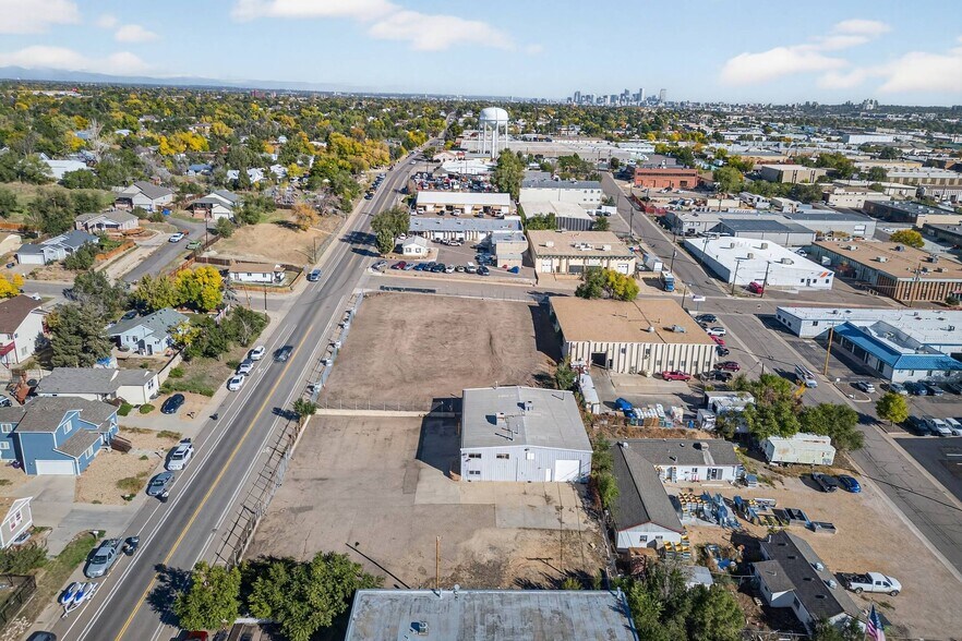 3050 S Zuni St, Englewood, CO à louer - Photo de l’immeuble – Image 3 sur 17