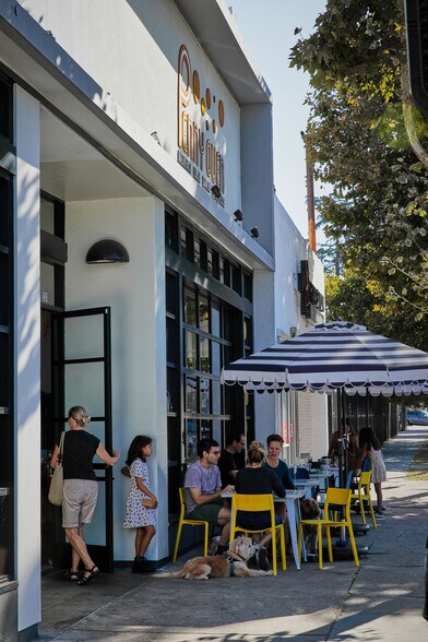 2129-2133 Colorado Blvd, Eagle Rock, CA à vendre - Photo de l’immeuble – Image 3 sur 12