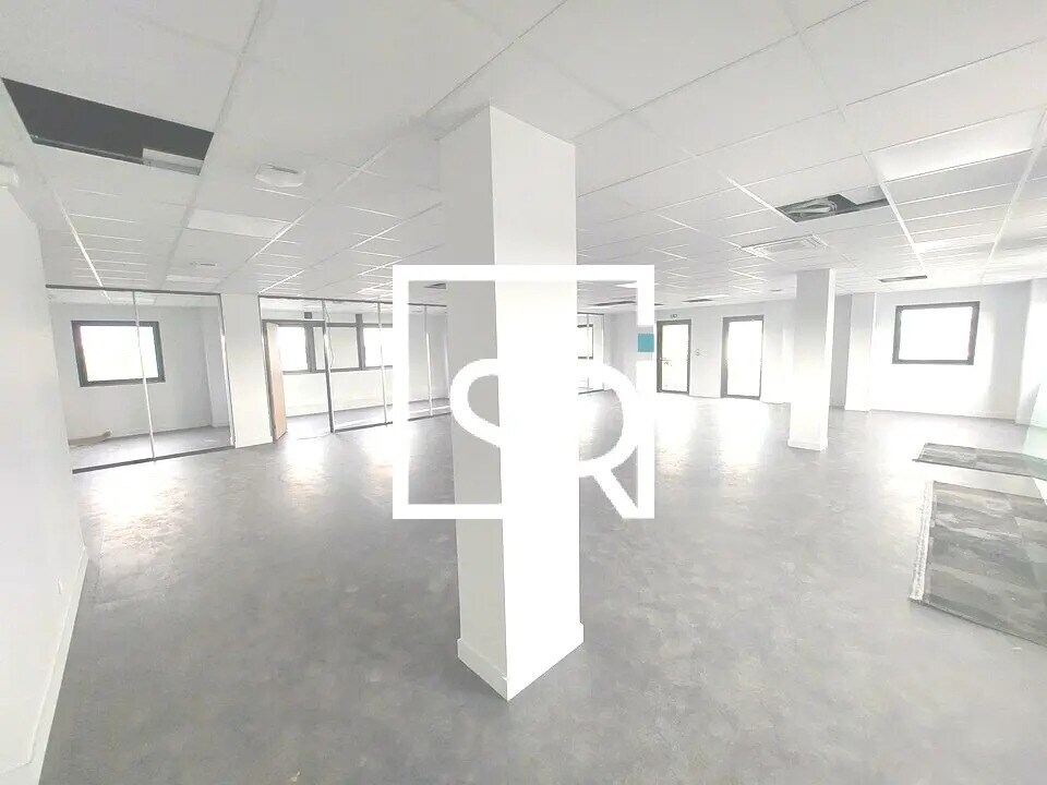 Bureau dans Clermont-Ferrand à louer Photo intérieure– Image 1 sur 13