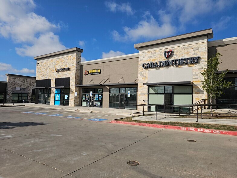 15201 Ronald W Reagan Blvd, Leander, TX à louer - Photo de l’immeuble – Image 3 sur 16