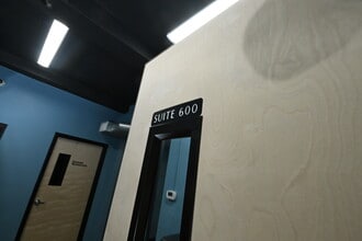 591 Summit Ave, Jersey City, NJ à louer Photo intérieure– Image 1 sur 14