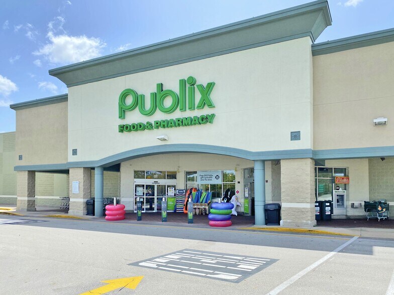 6750-6760 W Gulf to Lake Hwy, Crystal River, FL à louer - Photo de l’immeuble – Image 1 sur 5