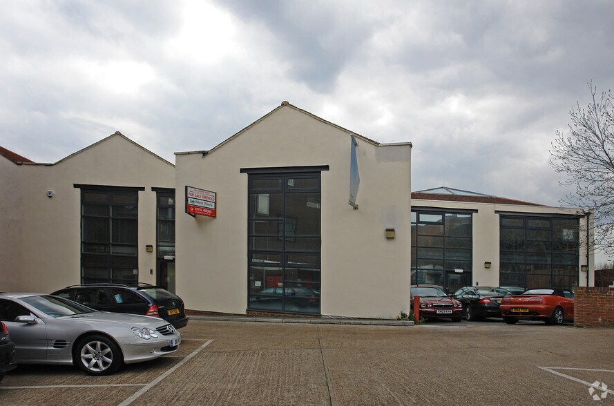Fairway, Orpington à vendre - Photo de l’immeuble – Image 2 sur 5