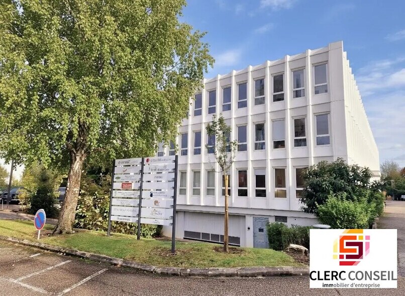 Bureau dans Bihorel à vendre - Photo de l’immeuble – Image 1 sur 5