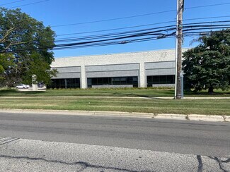 Plus de détails pour 2040 Crooks Rd, Troy, MI - Local d'activités à louer