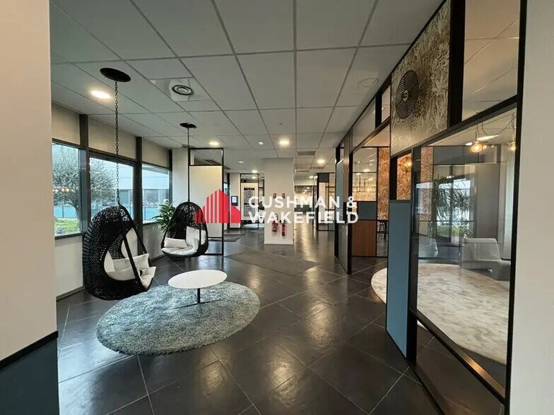 308 Allée Du Lac, Labège à louer - Hall d’entrée – Image 1 sur 14