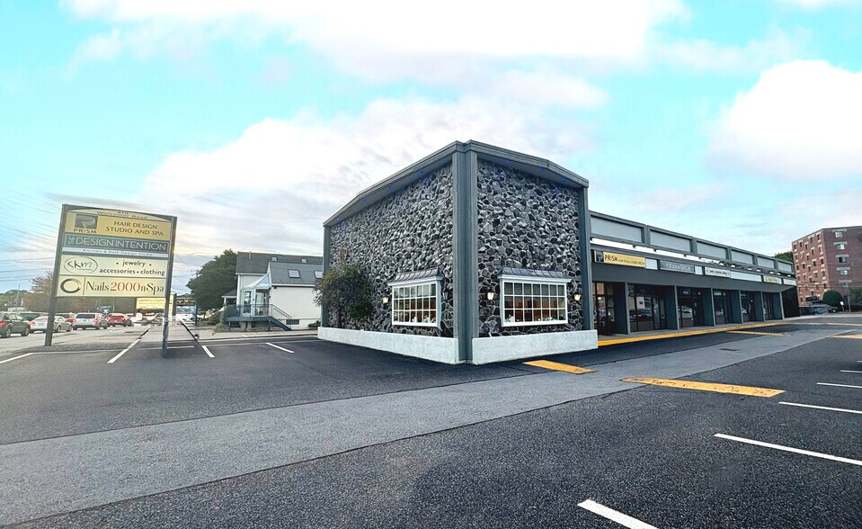 419 Worcester Rd, Framingham, MA à louer - Photo de l’immeuble – Image 1 sur 3