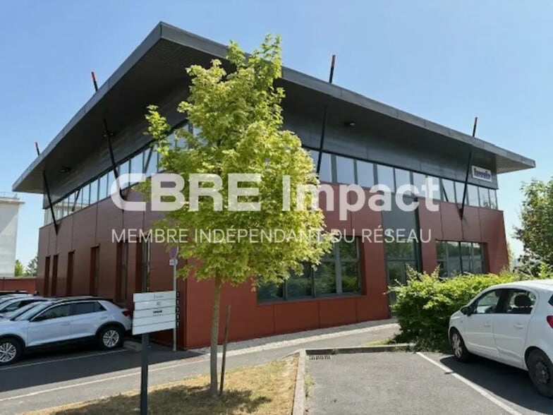 Bureau dans Reims à vendre - Photo de l’immeuble – Image 1 sur 8