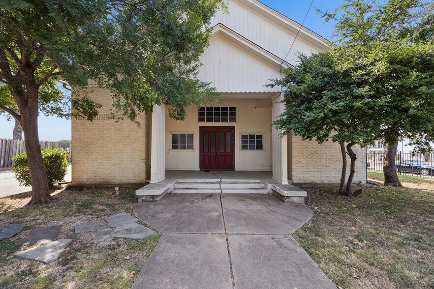 2602 Kings Rd, Dallas, TX à vendre - Photo de l’immeuble – Image 1 sur 36