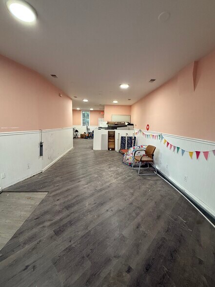 434 West Side Ave, Jersey City, NJ à louer - Photo de l’immeuble – Image 2 sur 6