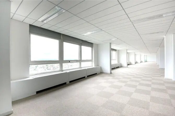 Bureau dans Courbevoie à louer - Photo intérieure – Image 1 sur 8