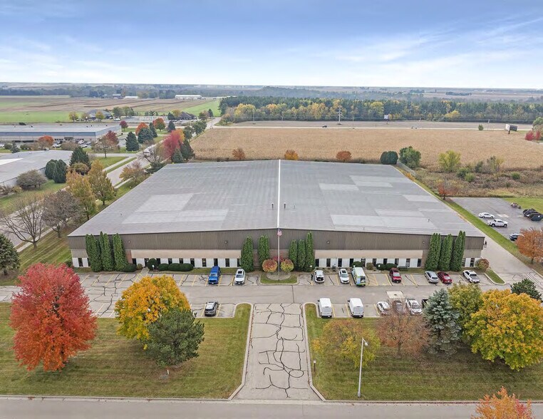 4014 Enterprise Dr, Janesville, WI à vendre - Photo de l’immeuble – Image 2 sur 12