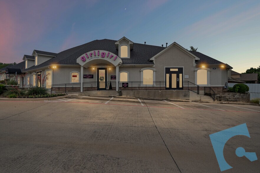 1001 Glade Rd, Colleyville, TX à louer - Photo de l’immeuble – Image 2 sur 15