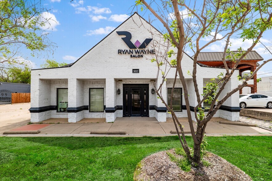 5017 Colleyville Blvd, Colleyville, TX à vendre - Photo principale – Image 1 sur 33
