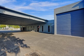 Plus de détails pour 12050 NE 14th Ave, Miami, FL - Industriel/Logistique à louer
