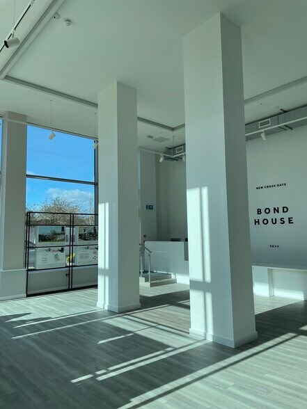 Goodwood Rd, Londres à louer - Photo de l’immeuble – Image 3 sur 19