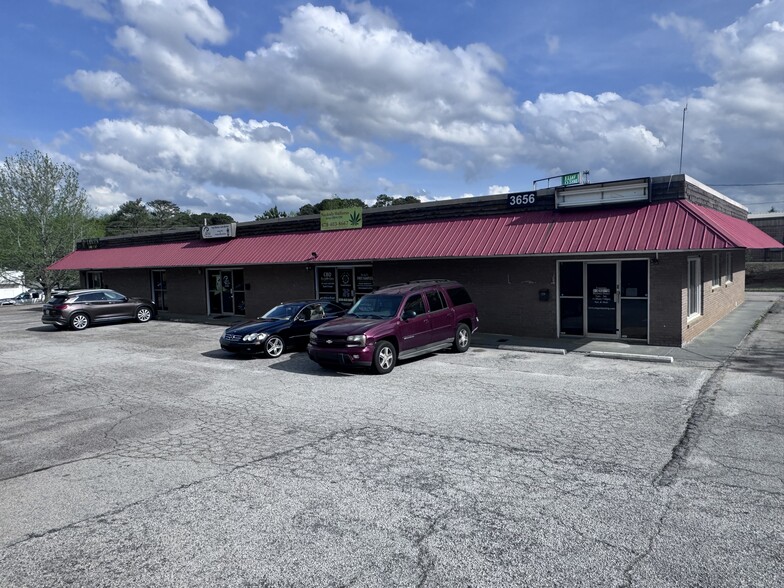 3656 Highway 5, Douglasville, GA à louer - Photo principale – Image 1 sur 14