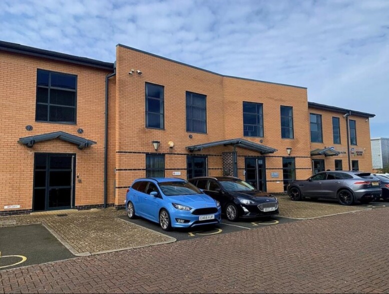 Cygnet Dr, Northampton à vendre - Photo de l’immeuble – Image 1 sur 2