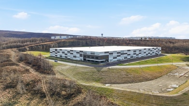 Valley View Dr, Jessup, PA à louer Photo de l’immeuble– Image 2 sur 10