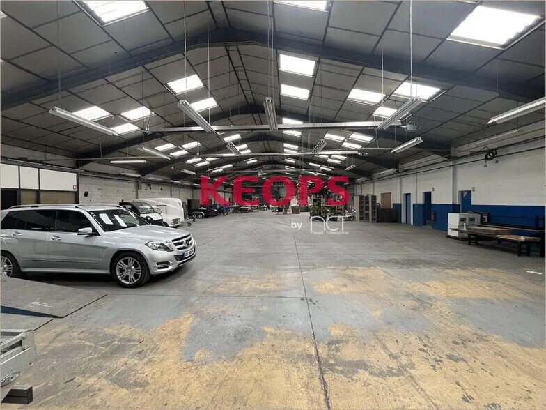 Local d'activités dans Muret à vendre - Photo de l’immeuble – Image 3 sur 5