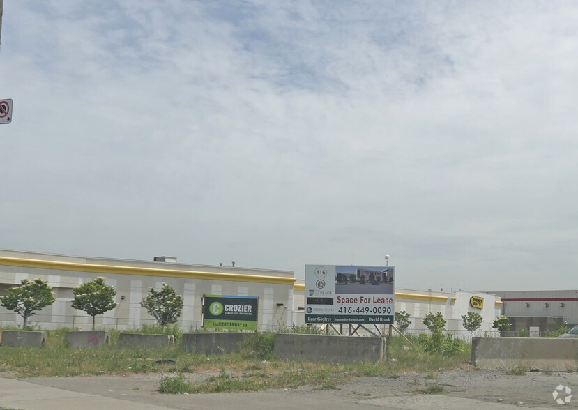 721 Wilson Ave, Toronto, ON à louer - Photo principale – Image 1 sur 6