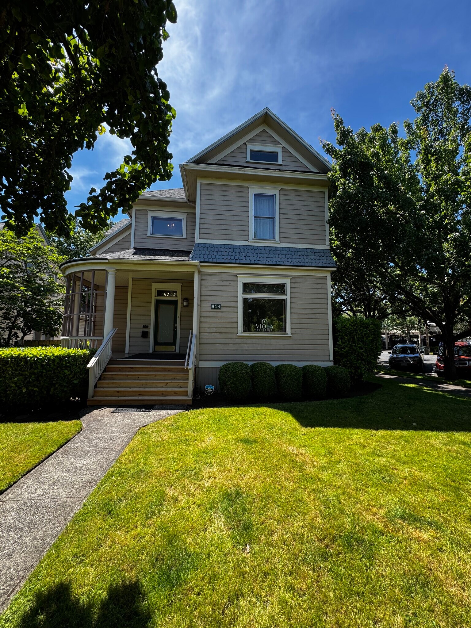 914 Esther St, Vancouver, WA à vendre Photo de l’immeuble– Image 1 sur 16