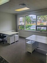 461-481 E Hillsboro Blvd, Deerfield Beach, FL à louer Photo intérieure– Image 2 sur 5
