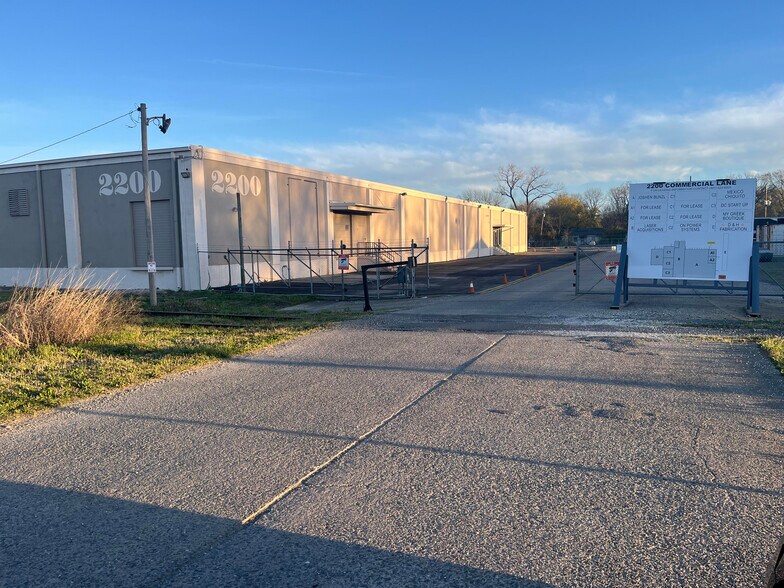 2200 Commercial Ln, Little Rock, AR à louer - Photo principale – Image 1 sur 12