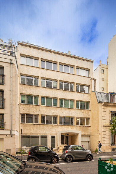 20 Rue D'Armenonville, Neuilly-sur-Seine à louer - Photo principale – Image 1 sur 1