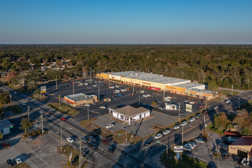 8183 W Fairfield Dr, Pensacola, FL à louer - Aérien – Image 3 sur 5