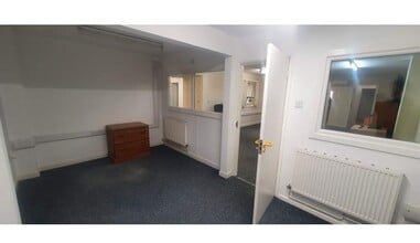 1 Jeddo St, Wolverhampton à louer Photo intérieure– Image 2 sur 7