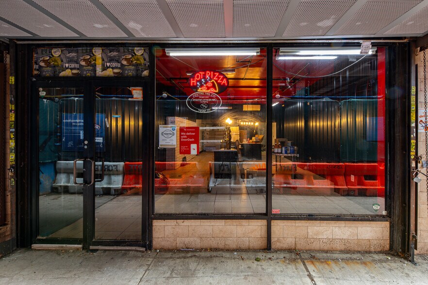 1997-2013 Mcdonald Ave, Brooklyn, NY à louer - Photo de l’immeuble – Image 1 sur 14