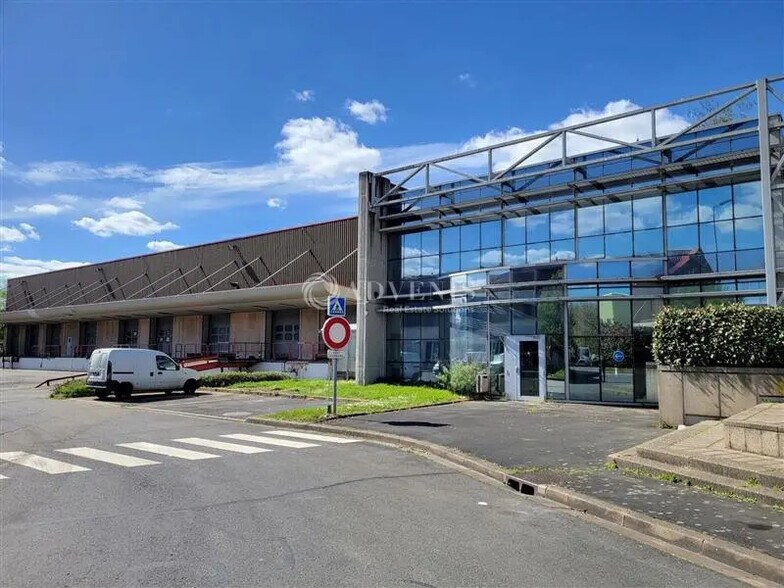 Industriel/Logistique dans Gennevilliers à louer - Photo de l’immeuble – Image 1 sur 6