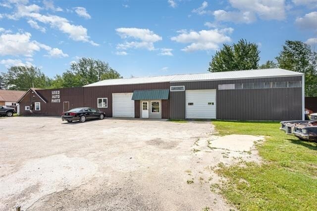 3318 Old Kawkawlin Rd, Bay City, MI à vendre - Photo de l’immeuble – Image 3 sur 47