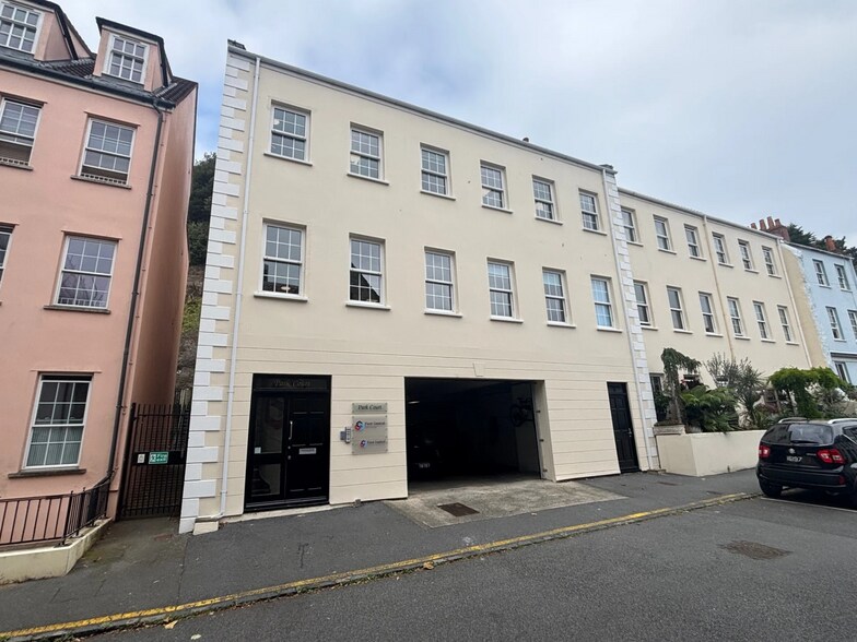 17 Park St, Guernsey à louer - Photo principale – Image 1 sur 1