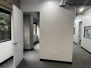 1661-1669 Lincoln Blvd, Santa Monica, CA à louer Photo intérieure– Image 2 sur 3