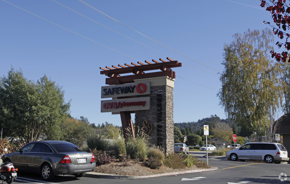 245 Mt Hermon Rd, Scotts Valley, CA à louer - Photo de l’immeuble – Image 3 sur 15