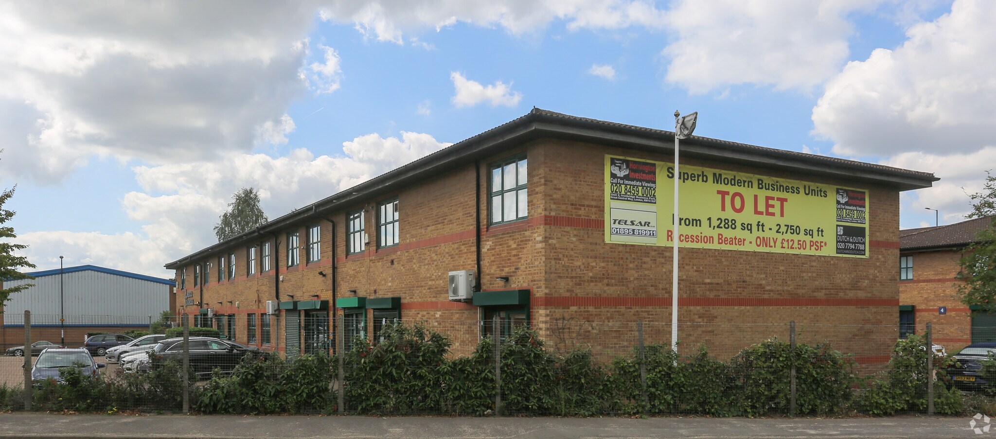 Great Central Way, Londres à louer Photo de l’immeuble– Image 1 sur 8