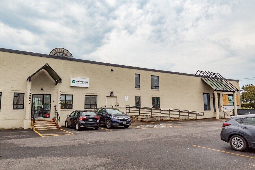 309-323 Marginal Way, Portland, ME à louer - Photo principale – Image 1 sur 1