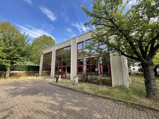 Plus de détails pour 20 Rue Lavoisier, Pontoise - Bureau à vendre