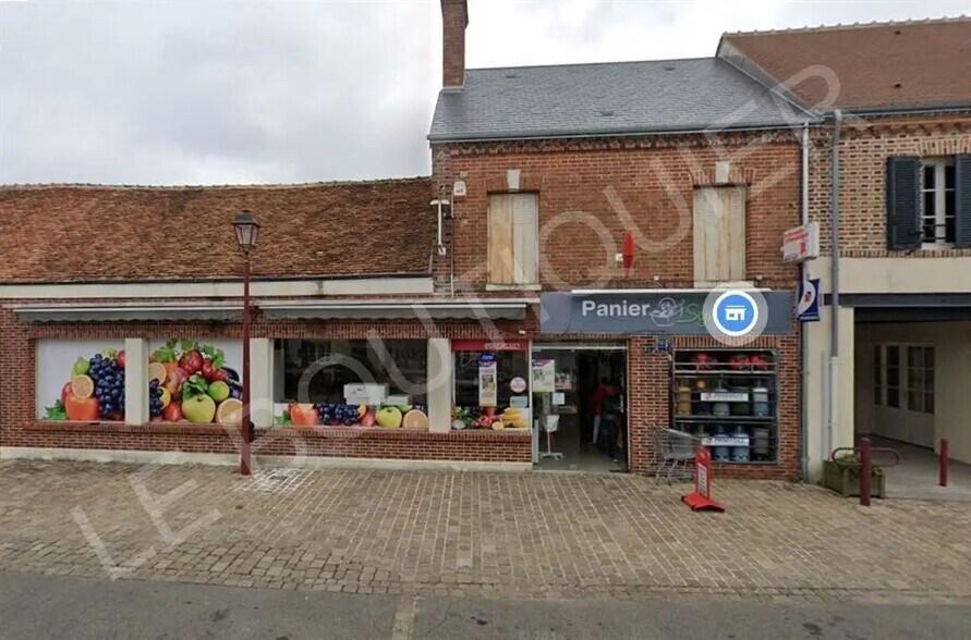 Local commercial dans Marcilly-en-Gault à vendre - Photo de l’immeuble – Image 2 sur 3