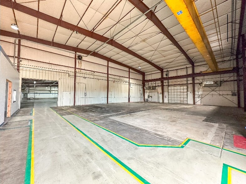 1701 Industrial Blvd, Brenham, TX à louer - Photo intérieure – Image 3 sur 10