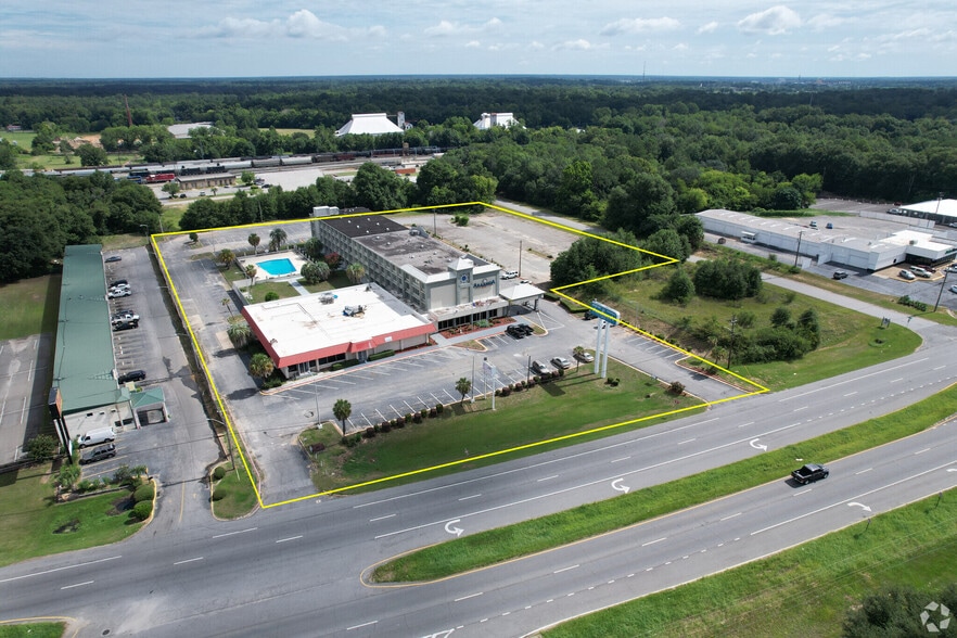 911 E Oglethorpe Blvd, Albany, GA à vendre - Aérien – Image 1 sur 9